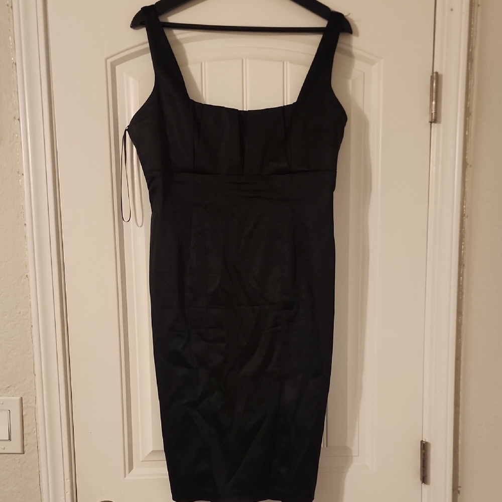 Calvin KLEIN Elegant Black Dress
